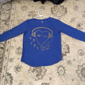 Old Navy Long Sleeve T-shirt